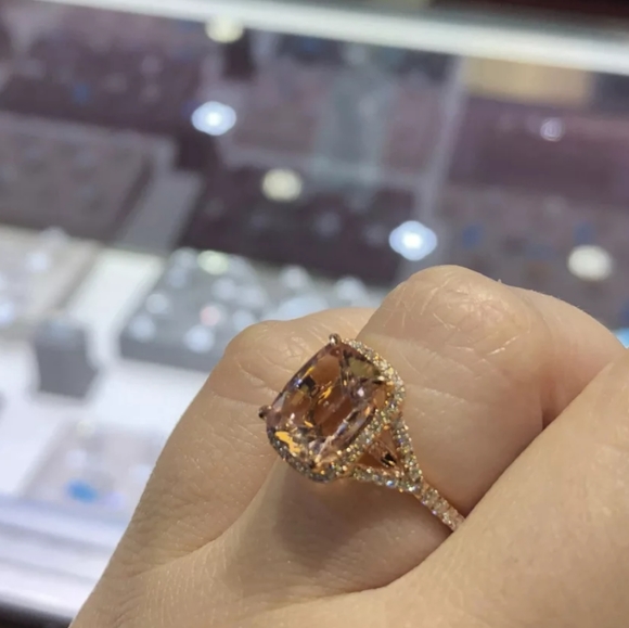 NEW 18K ROSE GOLD RADIANT MORGANITE HALO RING - Picture 5 of 6